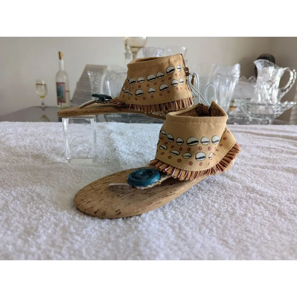 NWT Moana Costume Moccasin Thong Sandals/Shoes for Kids Sz 3+ (2/3)